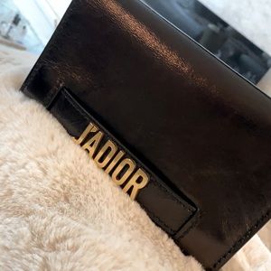 Dior J’Adior Wallet On Chain Pouch